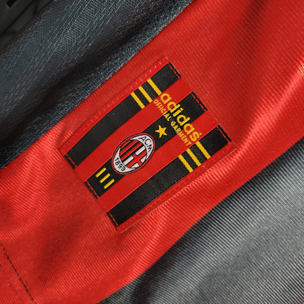 Camisa Retrô AC Milan 1998/99 home