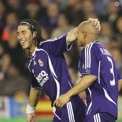 Camisa Retrô Real Madrid 2006-07 away